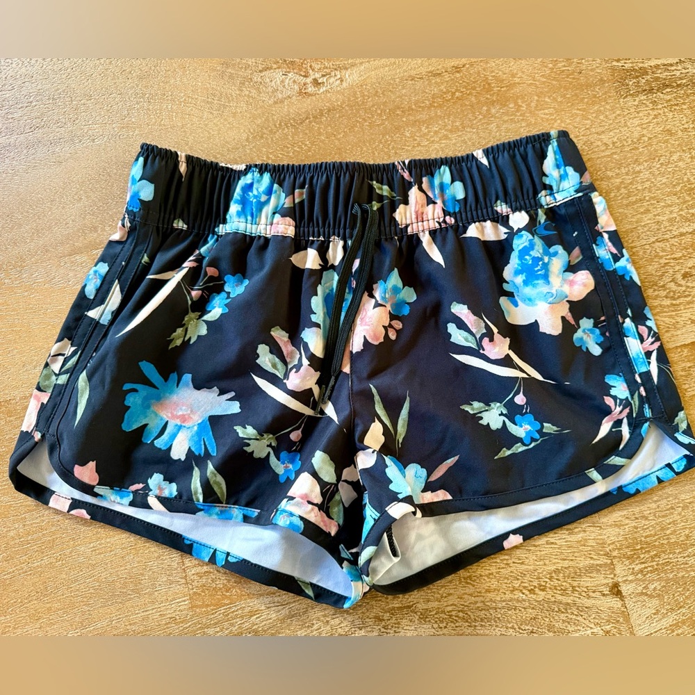 O'Neill Black Floral Shorts, girls size 12